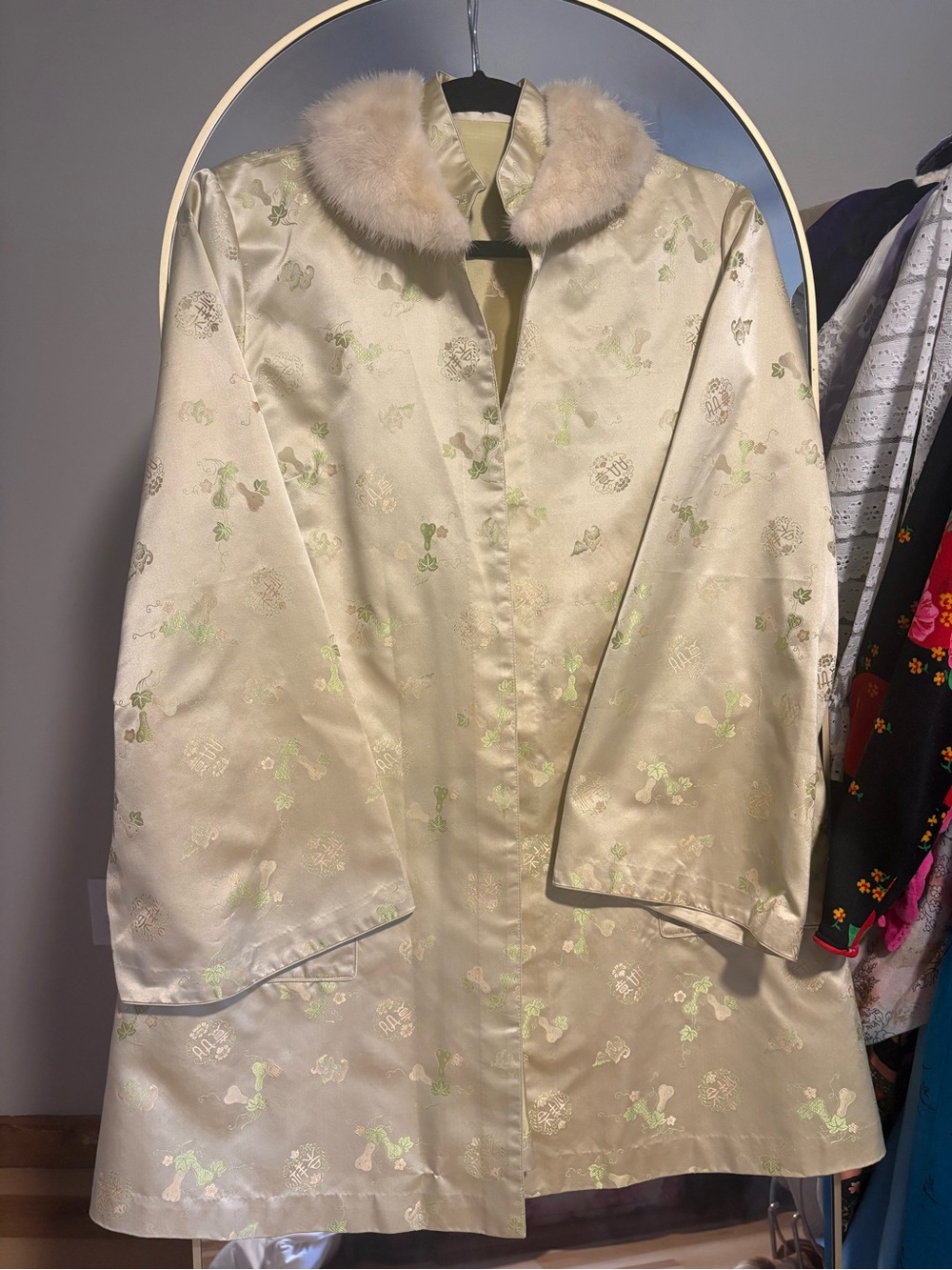 Vintage Open 1960s Silk Satin Brocade Swing Jacket
